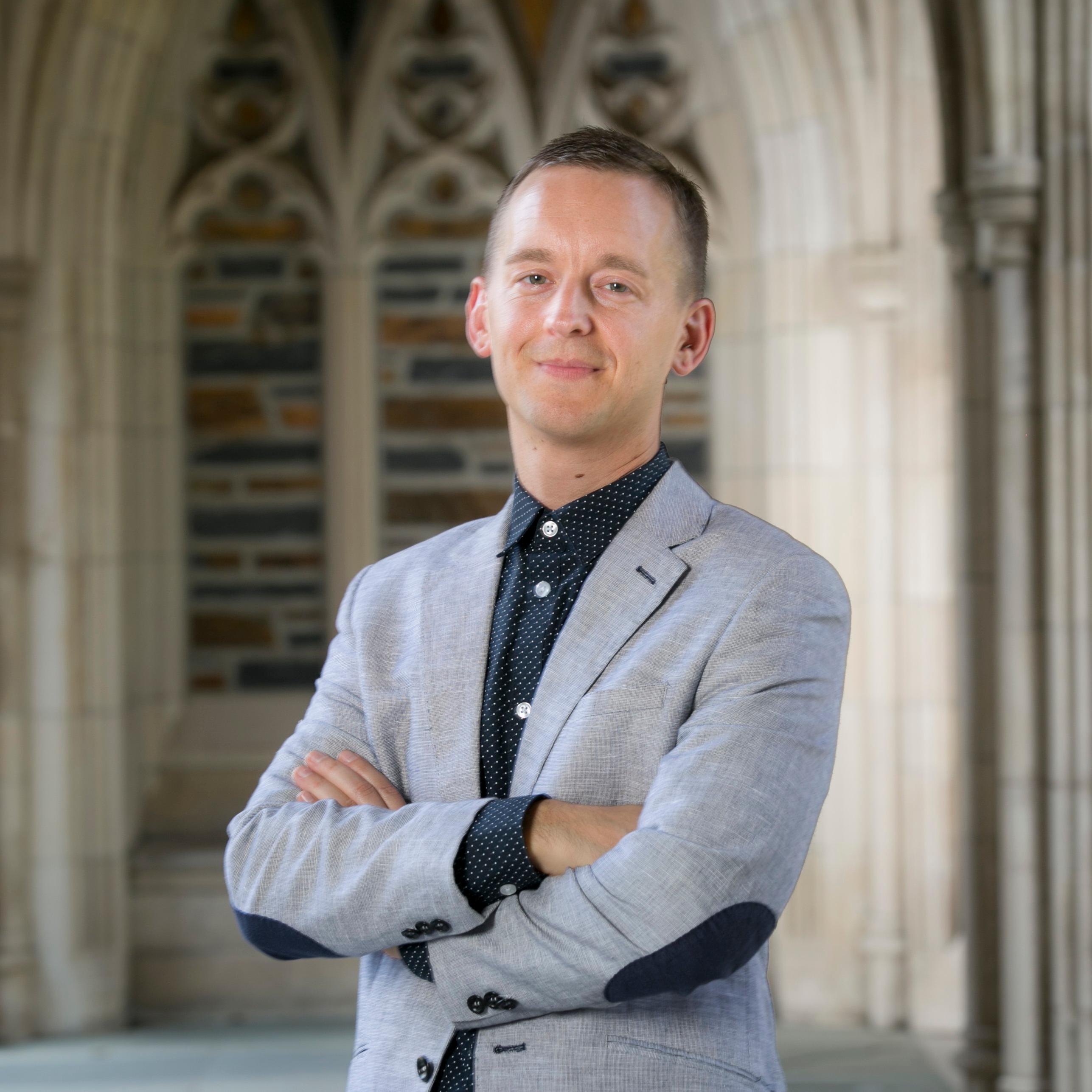 Gregory Samanez-Larkin, Jack H. Neely Associate Professor of Psychology & Neuroscience, Duke University, presents, "Emotion and Motivation in the Aging Brain"