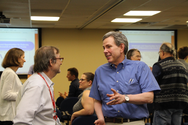 Seth Sanders and V. Joe Hotz speak with each other at Demography Daze 2017